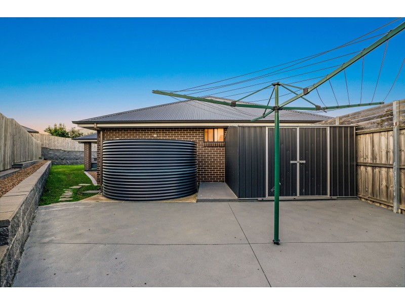 5 Harrop Parade, Thornton NSW 2322