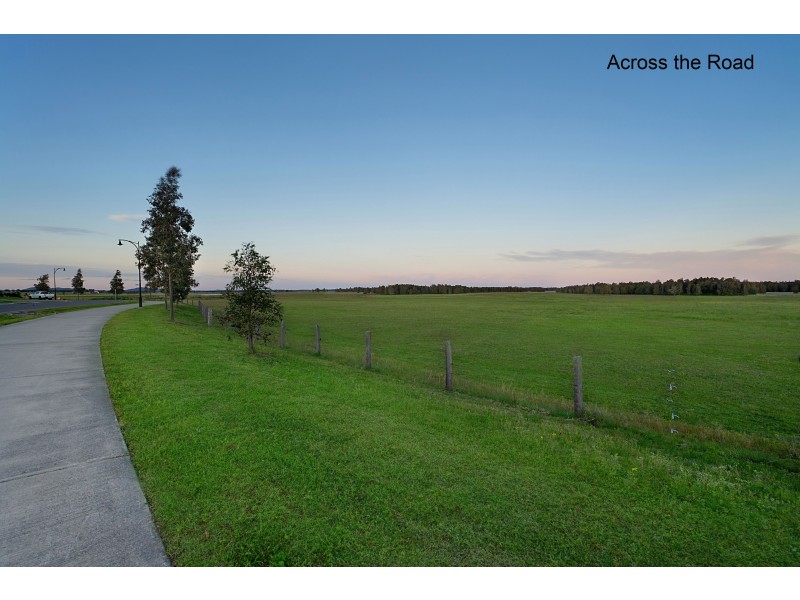 5 Harrop Parade, Thornton NSW 2322