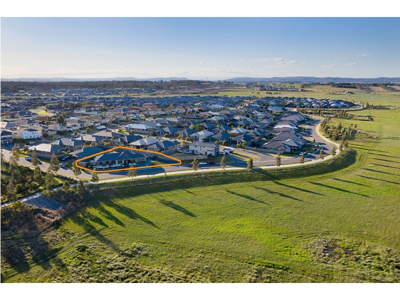 5 Harrop Parade, Thornton NSW 2322