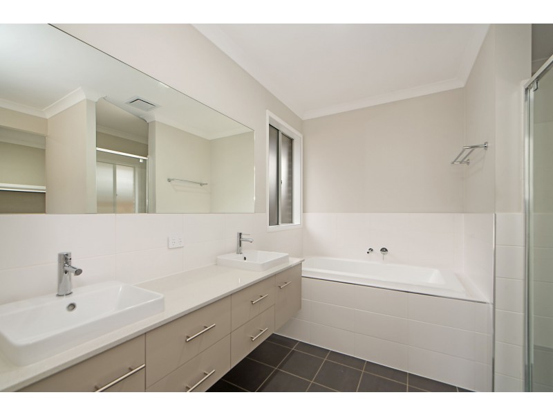 79 Dragonfly Drive, Chisholm NSW 2322