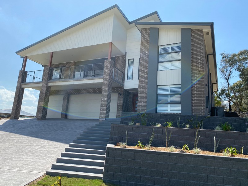 33 Vista Parade, East Maitland NSW 2323