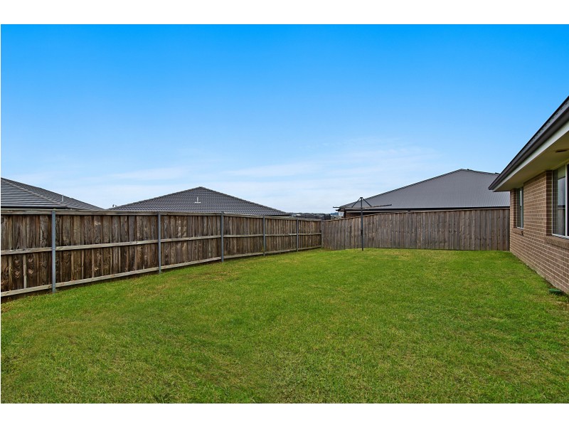 10 Pondsitter Street, Chisholm NSW 2322