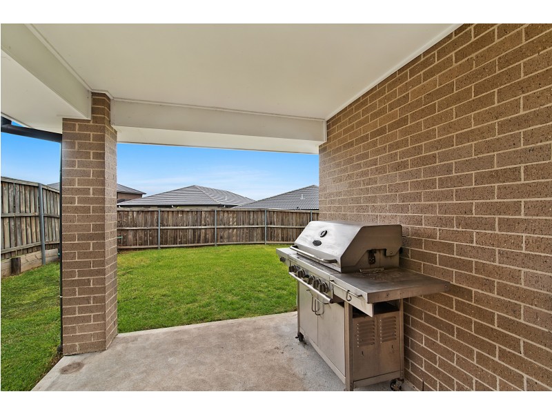 10 Pondsitter Street, Chisholm NSW 2322