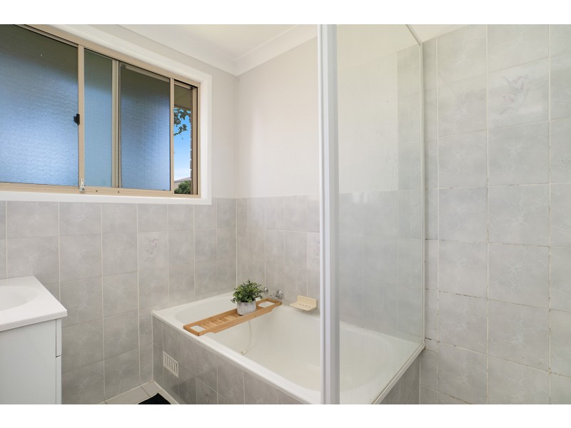 52 Melaleuca Drive, Metford NSW 2323