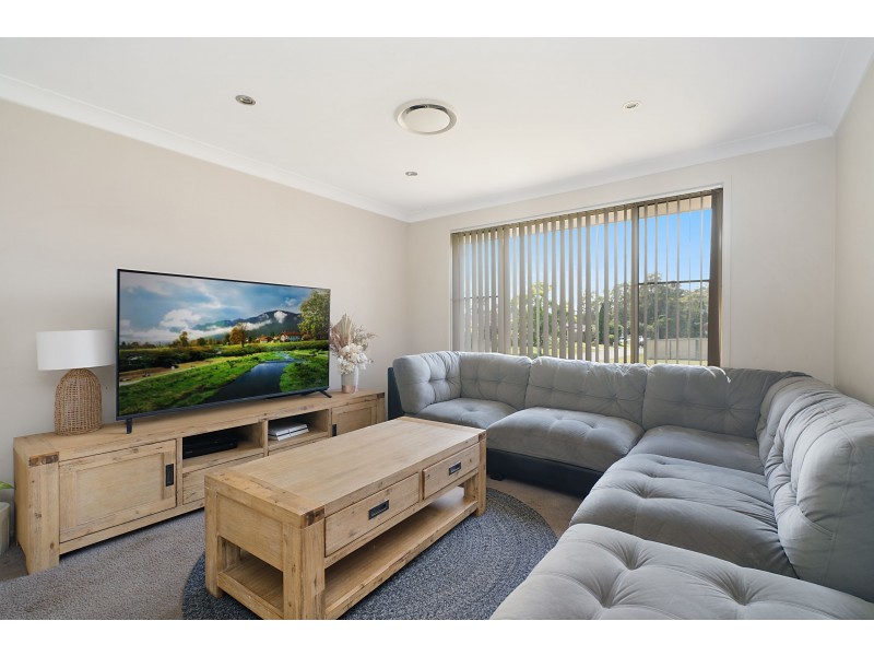 18 Casuarina Crescent, Metford NSW 2323