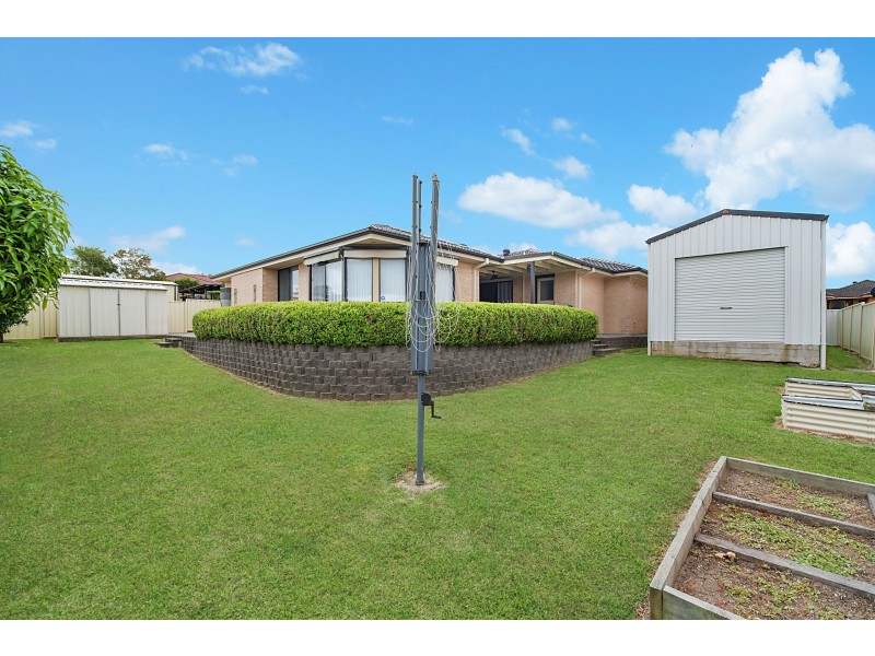 45 Stanton Drive, Raworth NSW 2321