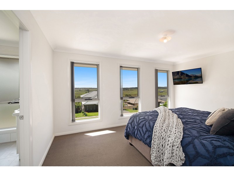 28 Darcys Circuit, Gillieston Heights NSW 2321