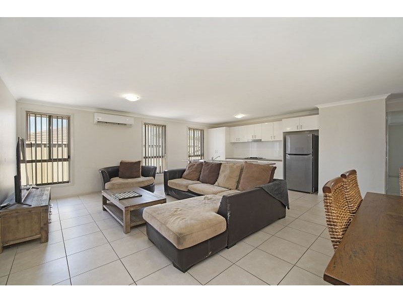 8 Lancaster Street, Thornton NSW 2322