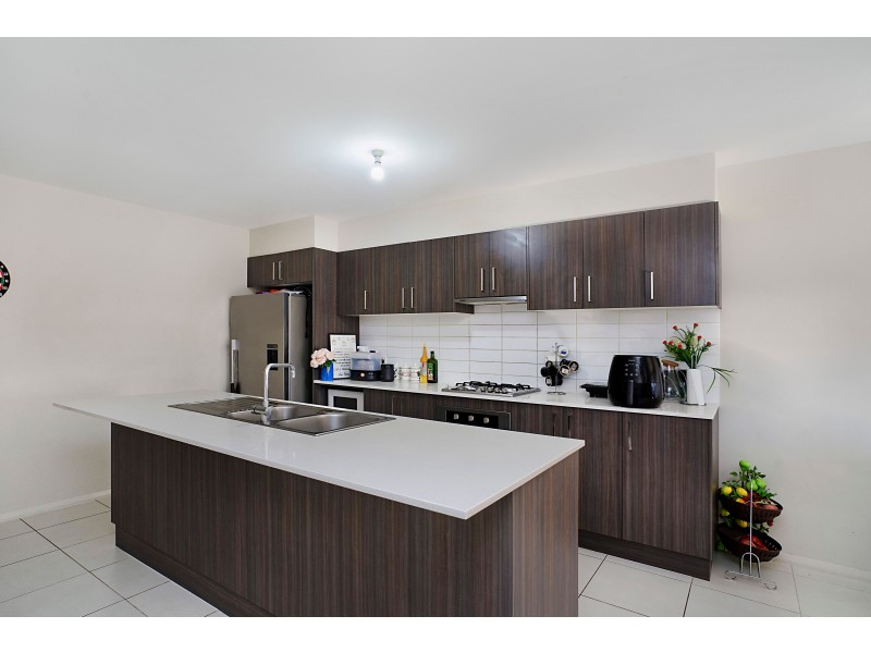 8 & 8a Sandridge Street, Thornton NSW 2322
