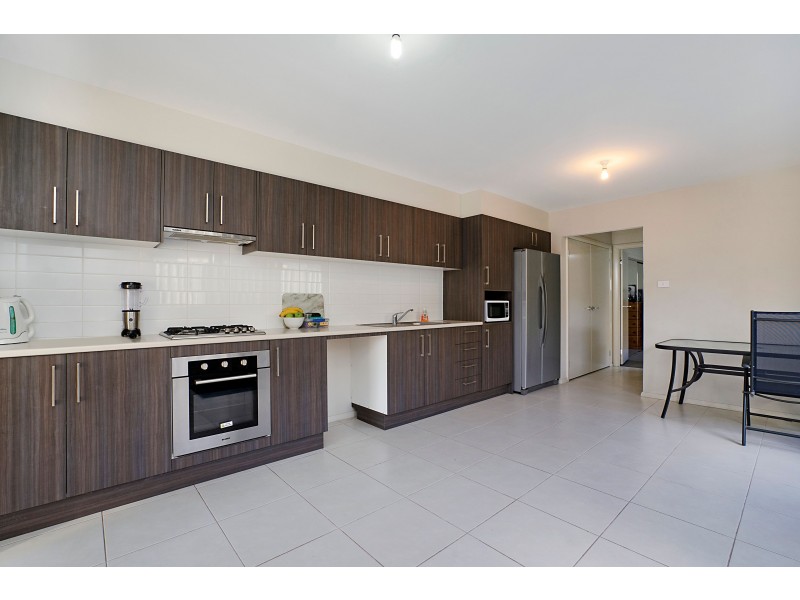 8 & 8a Sandridge Street, Thornton NSW 2322