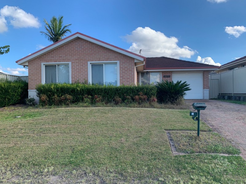 10 Parkside Crescent, Thornton NSW 2322