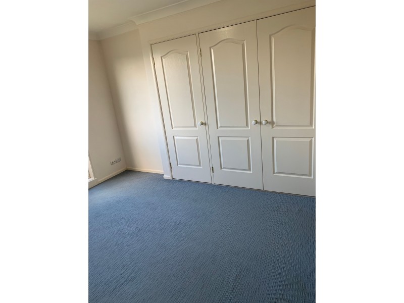 10 Parkside Crescent, Thornton NSW 2322