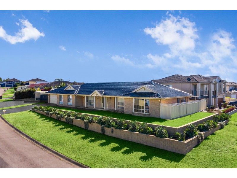 13 Drayton Crescent, Thornton NSW 2322
