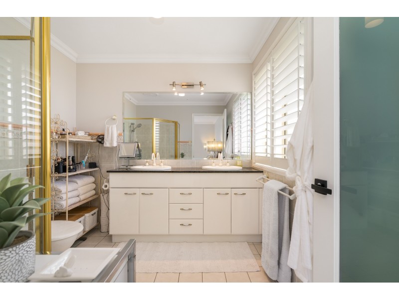13 Drayton Crescent, Thornton NSW 2322