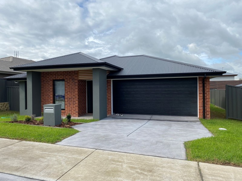 4 Morecambe Circuit, Thornton NSW 2322