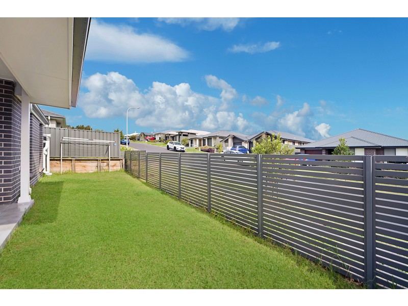 9 Thorncliffe Avenue, Thornton NSW 2322