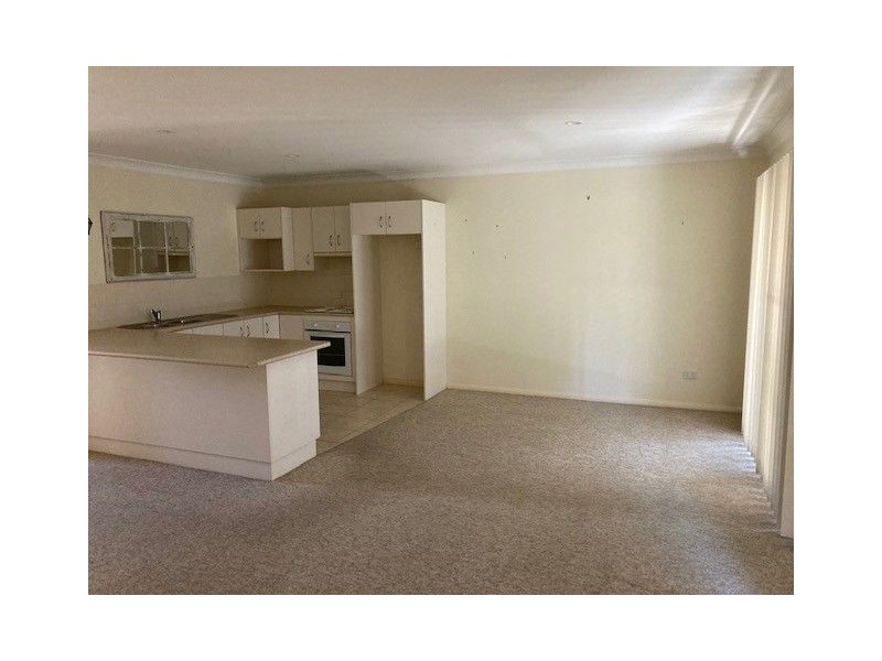 2/38 Glenroy Street, Thornton NSW 2322