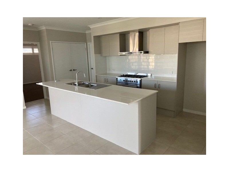 41 Barr Promenade, Thornton NSW 2322