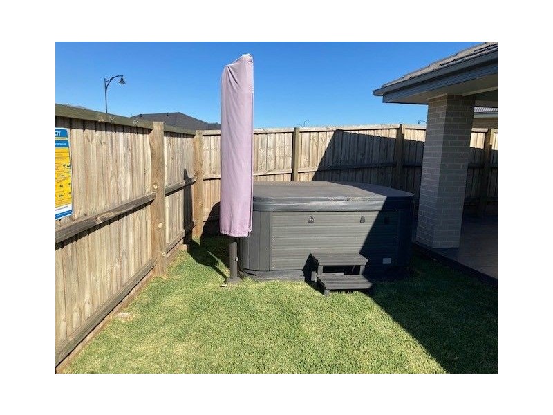 41 Barr Promenade, Thornton NSW 2322