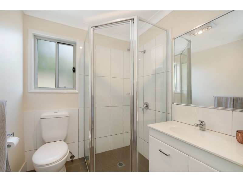 15 & 15a Pepler Place, Thornton NSW 2322