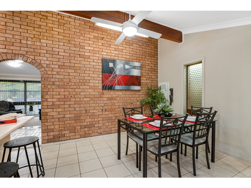 24 Stradbroke Avenue, Metford NSW 2323