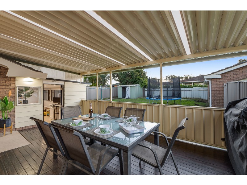 24 Stradbroke Avenue, Metford NSW 2323