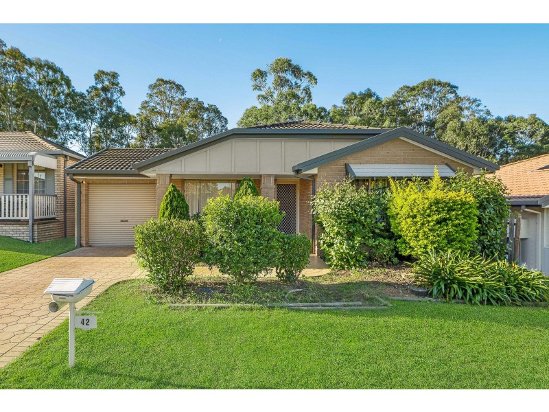 42 Lord Howe Drive, Ashtonfield NSW 2323