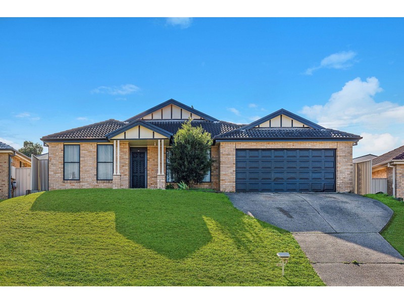 54 Canterbury Drive, Raworth NSW 2321