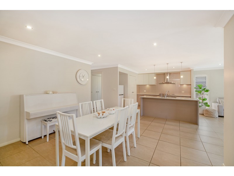 5 Grasshawk Drive, Chisholm NSW 2322