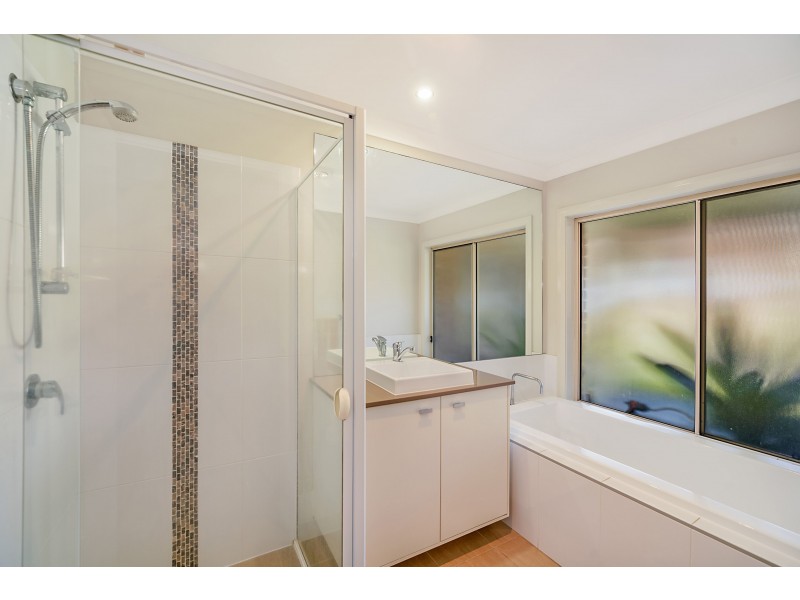 5 Grasshawk Drive, Chisholm NSW 2322