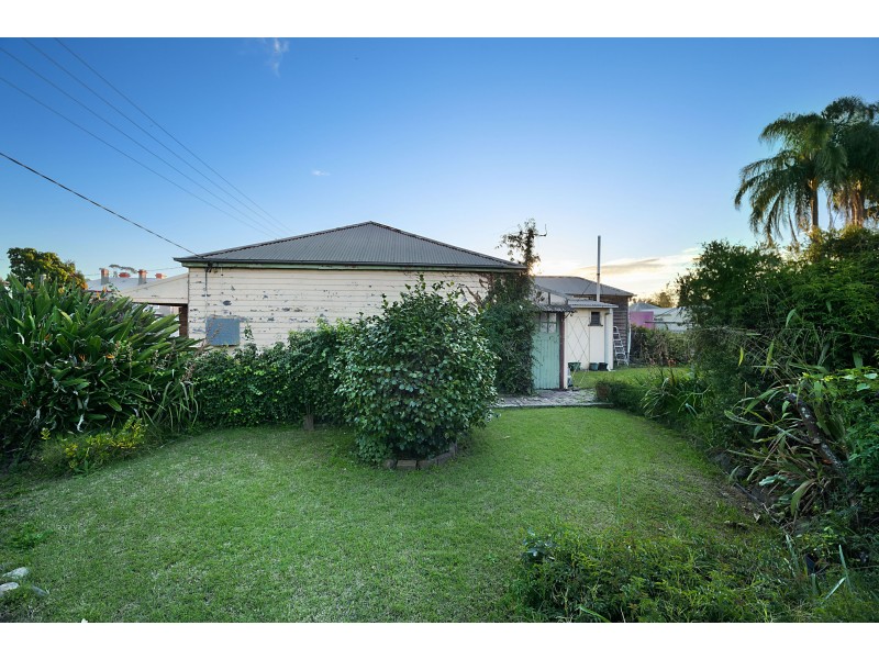 43 Blomfield Street, South Maitland NSW 2320