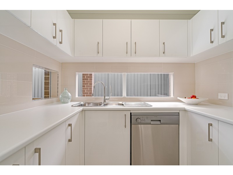 13 Crestwood Road, Thornton NSW 2322