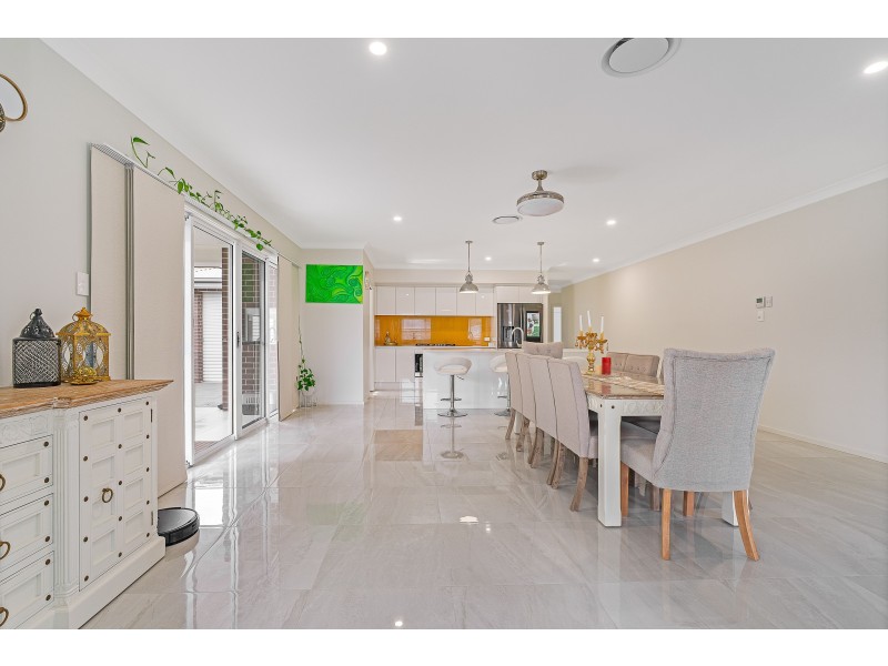 13 Crestwood Road, Thornton NSW 2322