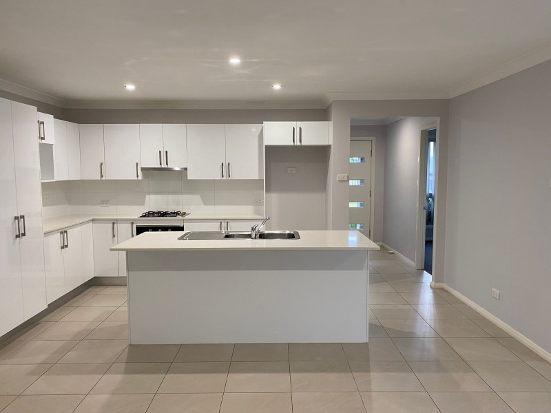 2 Peak Way, Gillieston Heights NSW 2321