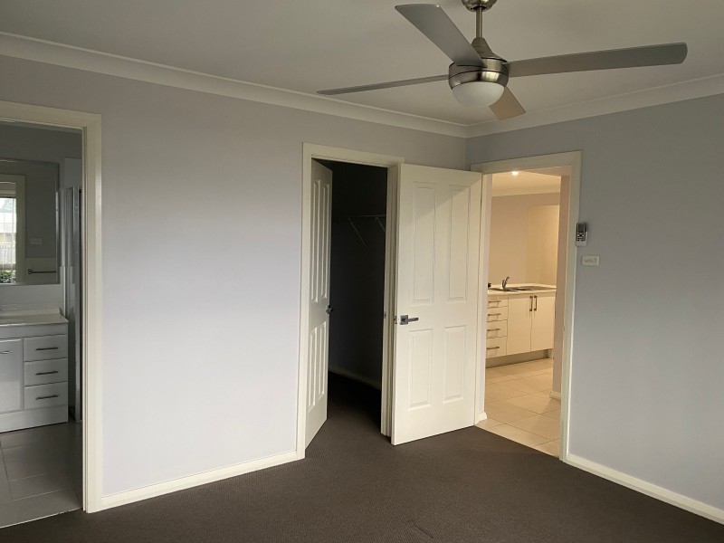 2 Peak Way, Gillieston Heights NSW 2321