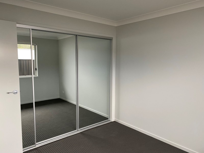 2/11 Parkham Street, Thornton NSW 2322