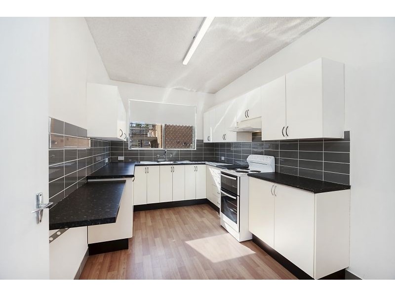 1/36 Wakehurst Crescent, Metford NSW 2323