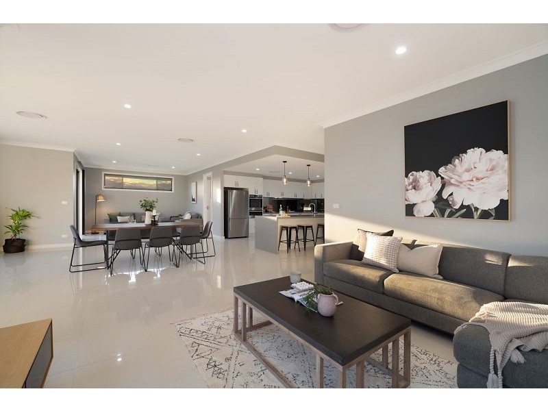 32 Rockmaster Street, Chisholm NSW 2322