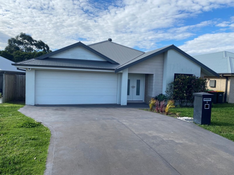 9 James Leslie Drive, Gillieston Heights NSW 2321