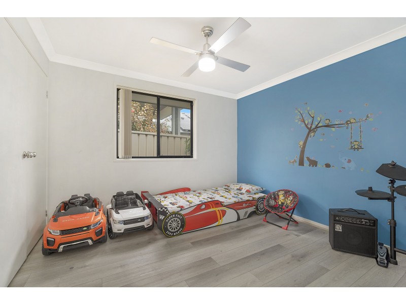 4 Jory Crescent, Raworth NSW 2321