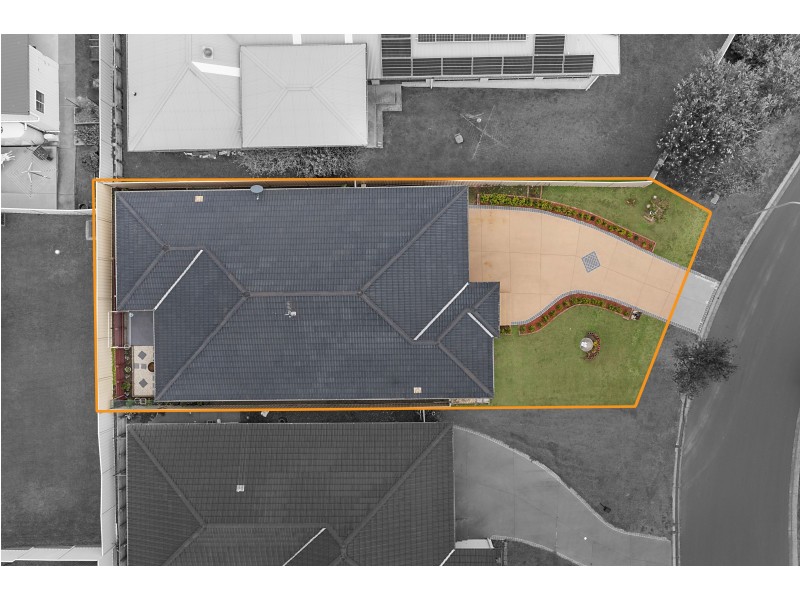 4 Jory Crescent, Raworth NSW 2321