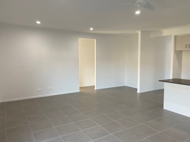 27 Birch Grove, Aberglasslyn NSW 2320