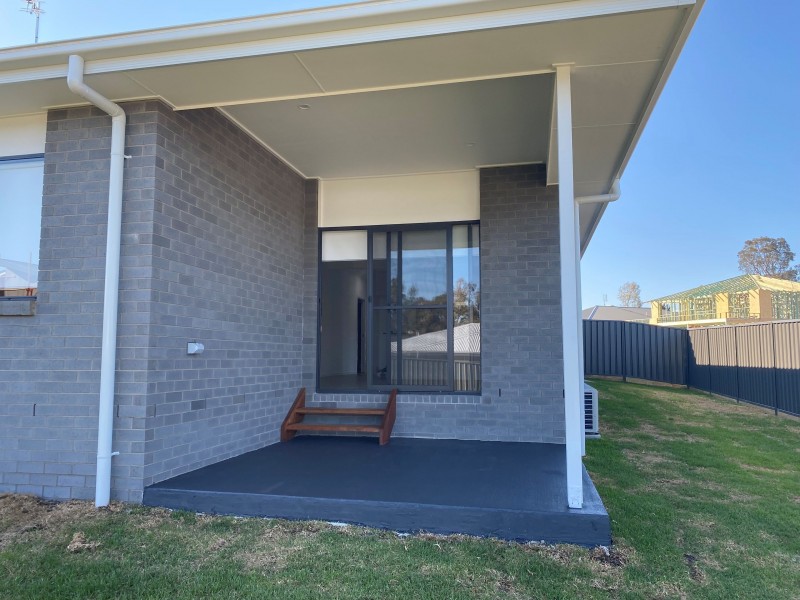 27 Birch Grove, Aberglasslyn NSW 2320