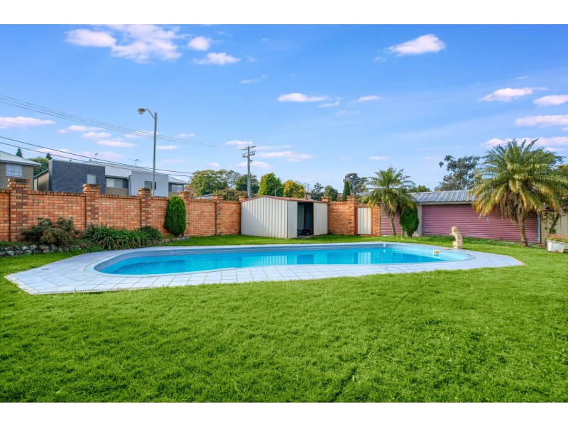 6 Foster Street, Tenambit NSW 2323