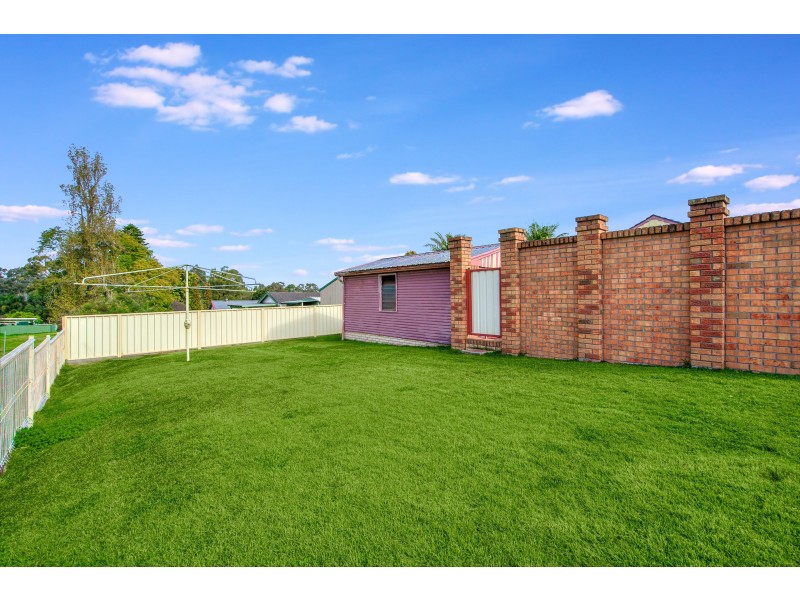 6 Foster Street, Tenambit NSW 2323