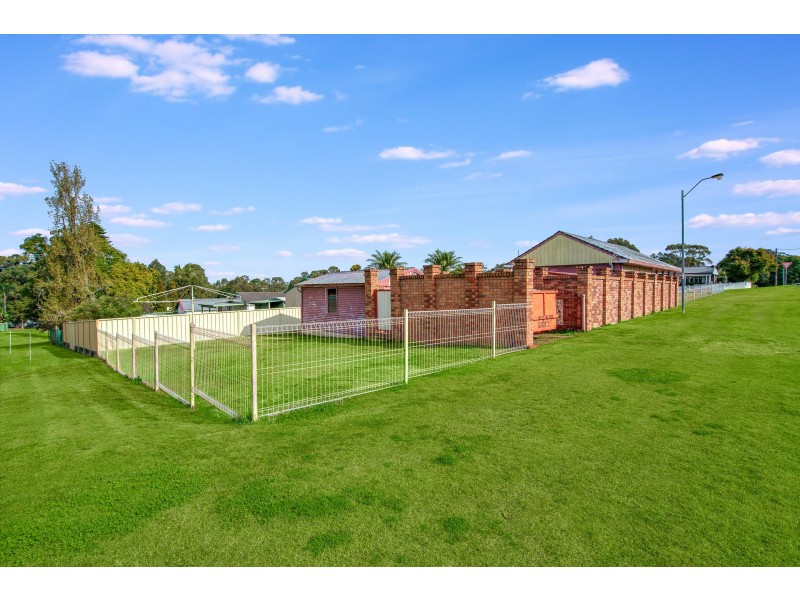 6 Foster Street, Tenambit NSW 2323