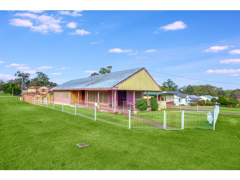 6 Foster Street, Tenambit NSW 2323
