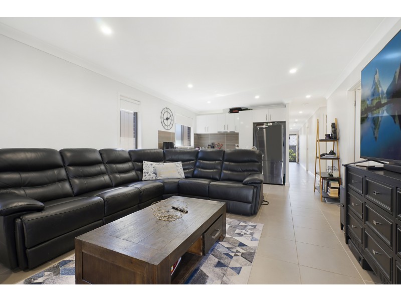 2/3 Croft Close, Thornton NSW 2322