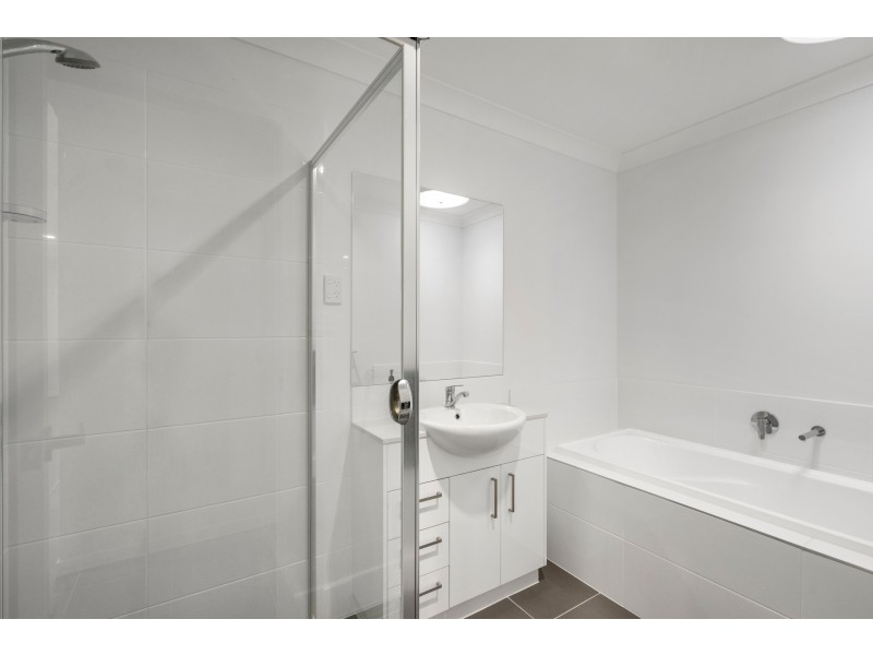 2/7 Croft Close, Thornton NSW 2322