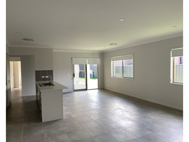30 Hillgate Drive, Thornton NSW 2322
